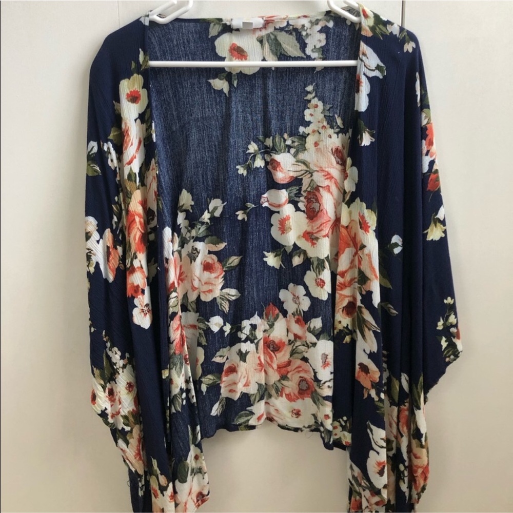 Adorable & Flowy Navy Floral Kimono